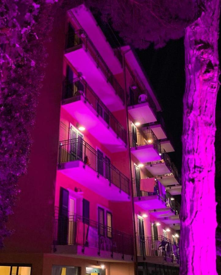 Hotel B&B Des Bains Milano Marittima Exterior photo
